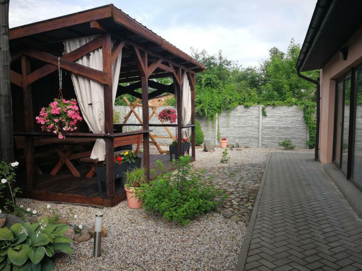 Apartments Near Old Town With Private Parking Kaunas Bagian luar foto