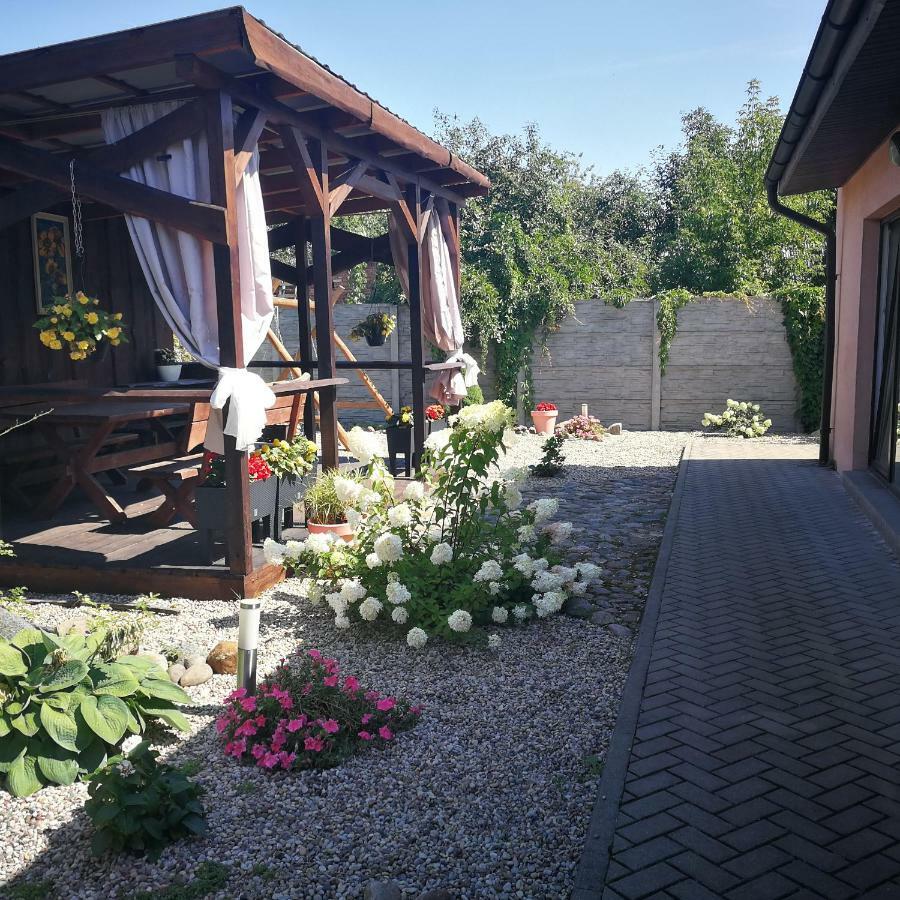 Apartments Near Old Town With Private Parking Kaunas Bagian luar foto