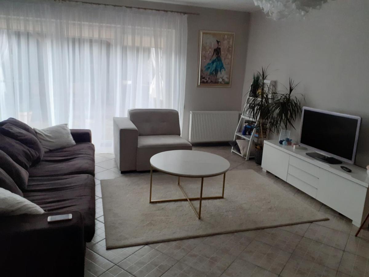 Apartments Near Old Town With Private Parking Kaunas Bagian luar foto